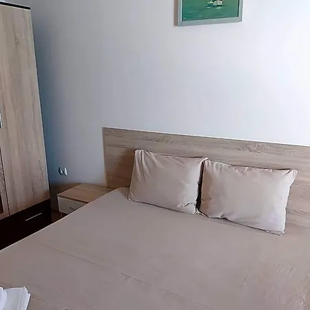 Hotell Aura Family 2*
